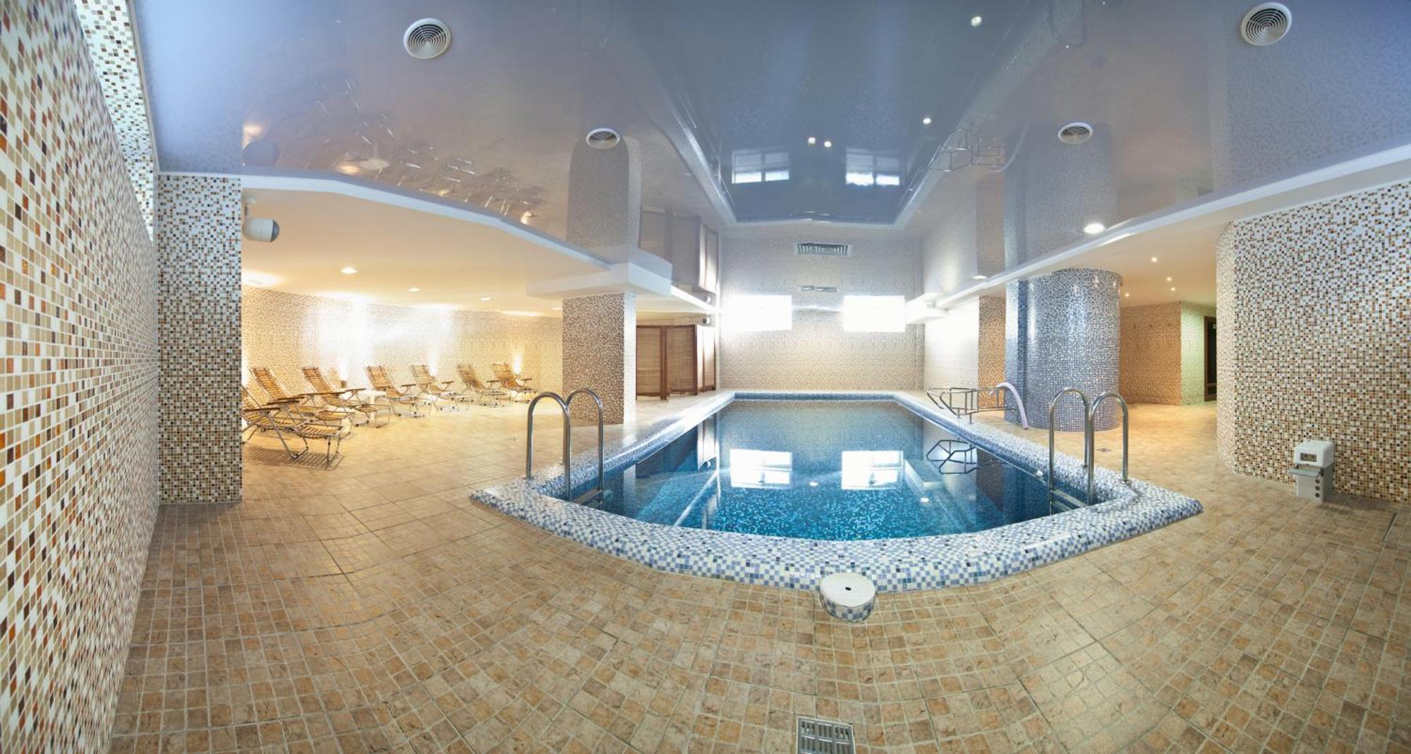 Grand-Marine Hotel & Spa Burlach'ya Balka Ngoại thất bức ảnh