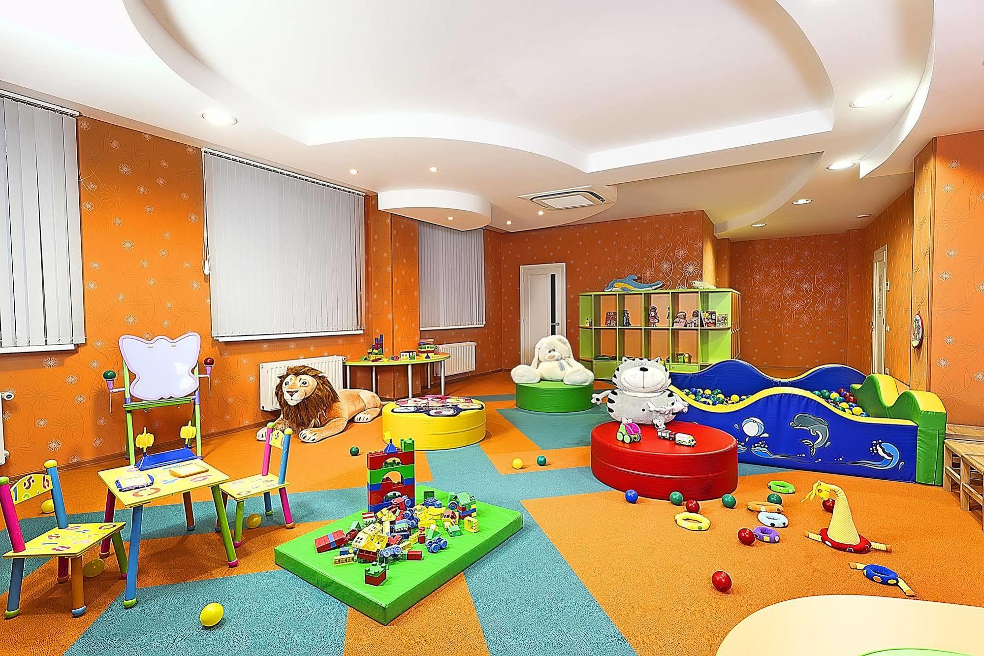 Grand-Marine Hotel & Spa Burlach'ya Balka Ngoại thất bức ảnh